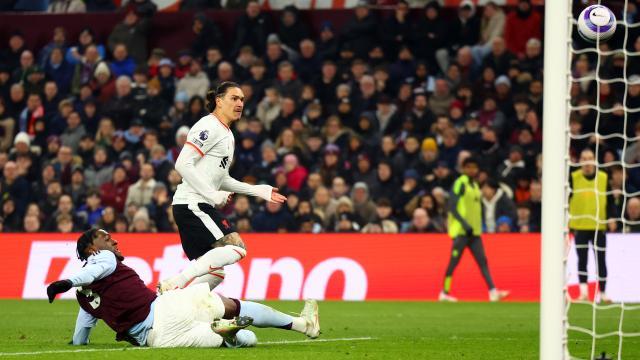 斯洛特敲打努涅斯:跑动要积极,心态要学远藤航